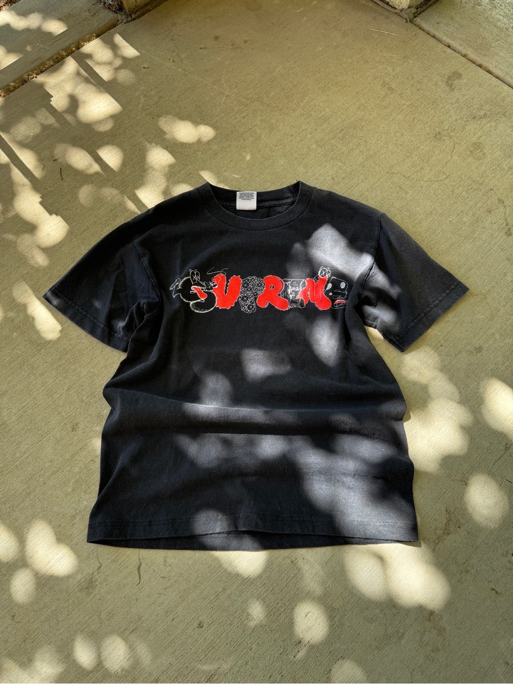 Supreme SS11 KAWS Original Fake T Shirt